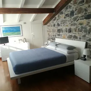 https://la-pietra-del-golfo.hotelitalianriviera.com