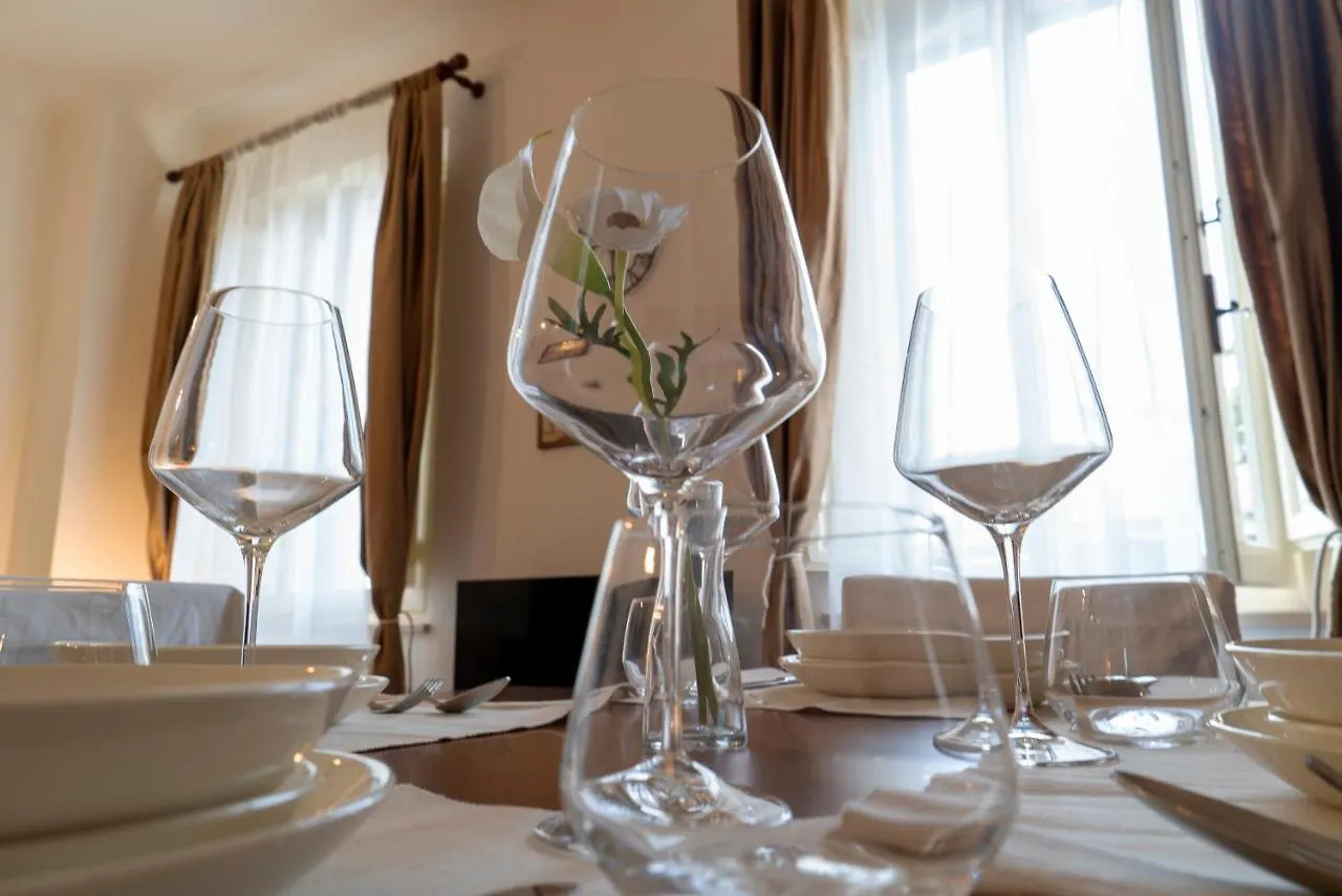 Apartment La Maison De Louise Lucca Italien