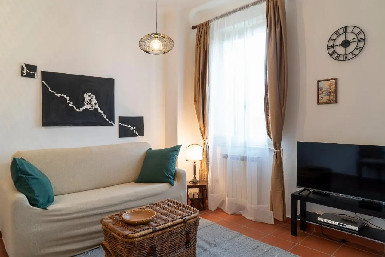 Apartment La Maison De Louise Lucca Italien