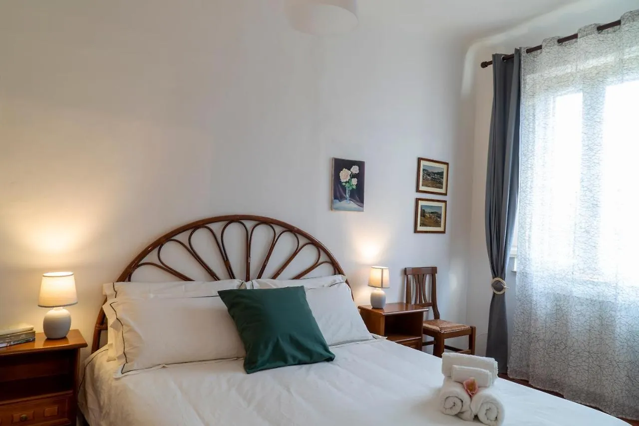 La Maison De Louise Lucca 0*,